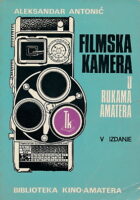 Filmska kamera u rukama amatera