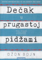 Dečak u prugastoj pidžami